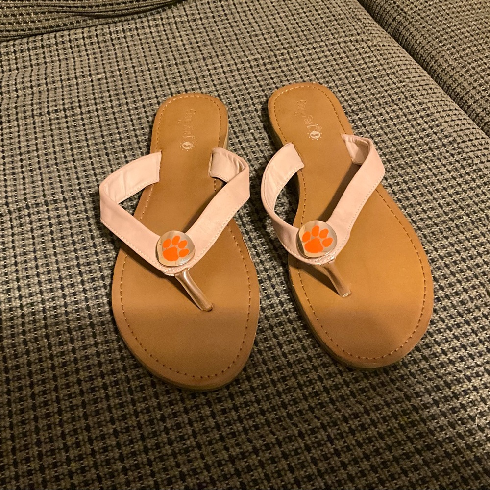 Sunny Feet size 10 CLEMSON Tiger sandals